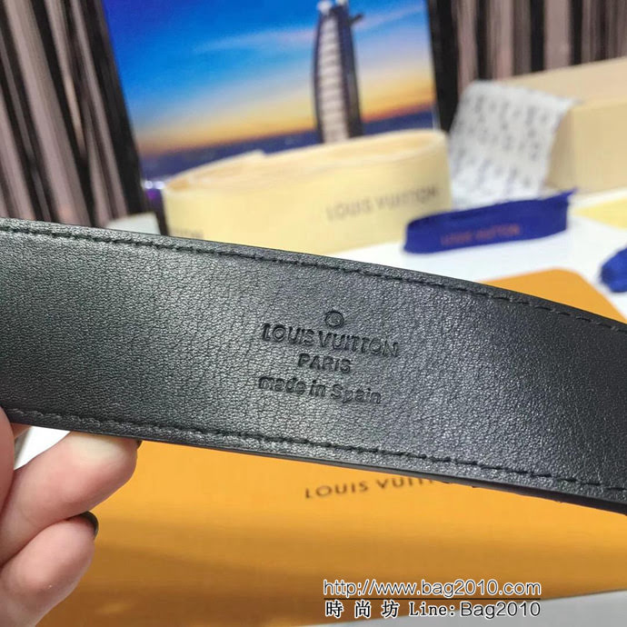 路易威登LV 匠心之作 Voyager腰帶 飾有啞光黑色 Ardillon搭扣 男士皮帶  xfp1121